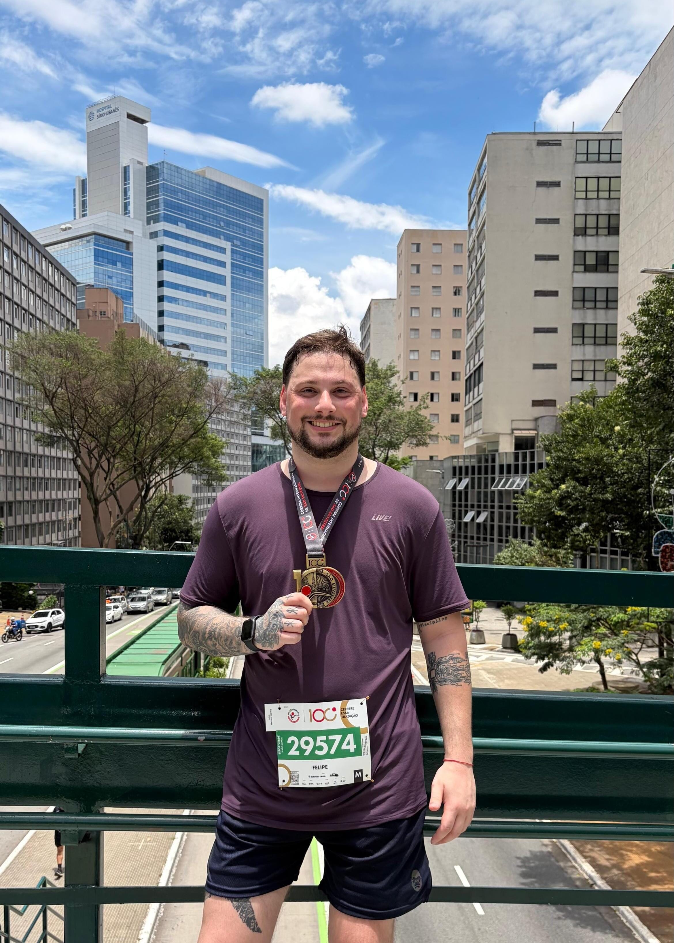 Felipe Frantz Zanini (ffzanini) com medalha - desenvolvedor React e Next.js